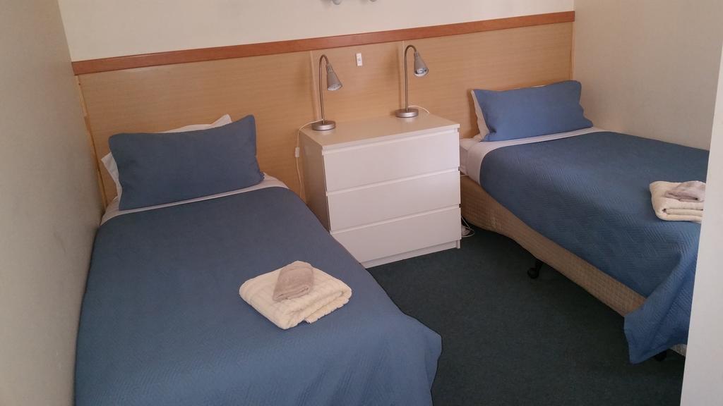 Kaniva Midway Motel Стая снимка