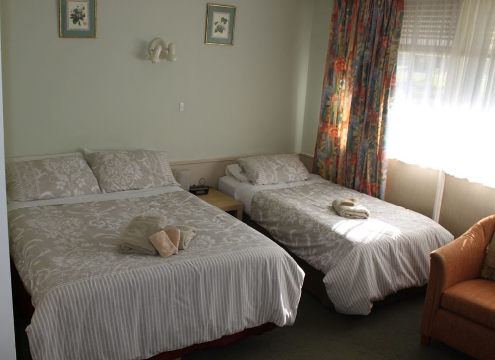 Kaniva Midway Motel Екстериор снимка